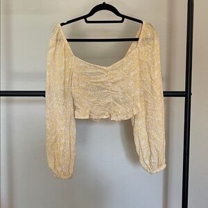 NORDSTROM BP - Yellow Floral Long Sleeve Crop Top